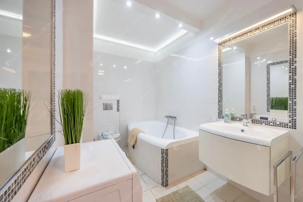 Kiadó albérlet 350000 Ft/hó áron: Budapest, I. kerület  Naphegy utca. Mérete: 55 nm, 2 szobás | Alberlet.hu - 6490188