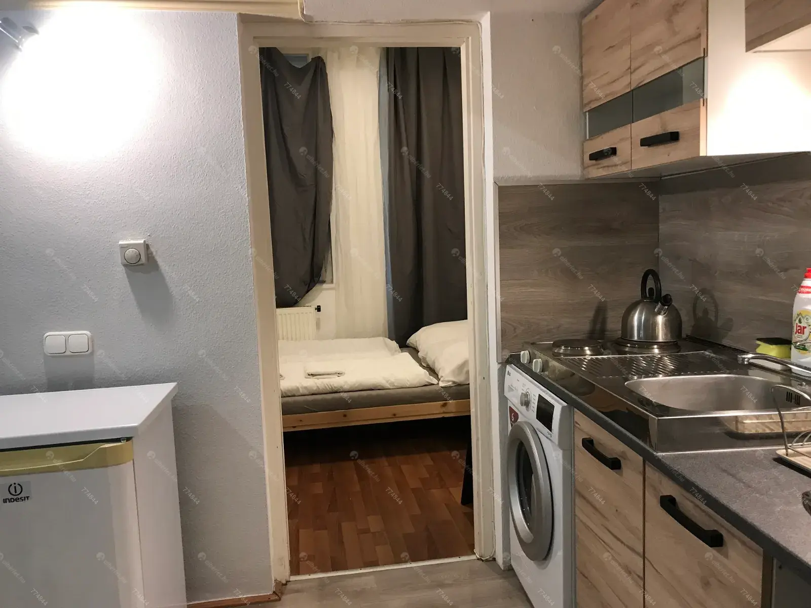 Kiadó albérlet 245000 Ft/hó áron: Budapest, I. kerület  Országház utca. Mérete: 30 nm, 1 szobás | Alberlet.hu - 6656822