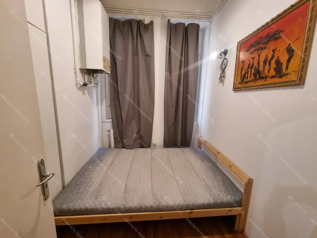 Kiadó albérlet 235000 Ft/hó áron: Budapest, I. kerület  Országház utca. Mérete: 30 nm, 1 szobás | Alberlet.hu - 6681059