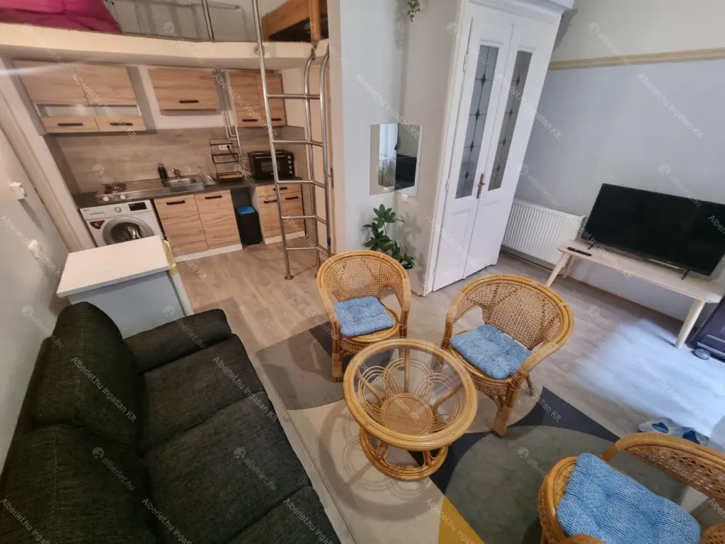 Kiadó albérlet 235000 Ft/hó áron: Budapest, I. kerület  Országház utca. Mérete: 30 nm, 1 szobás | Alberlet.hu - 6681062