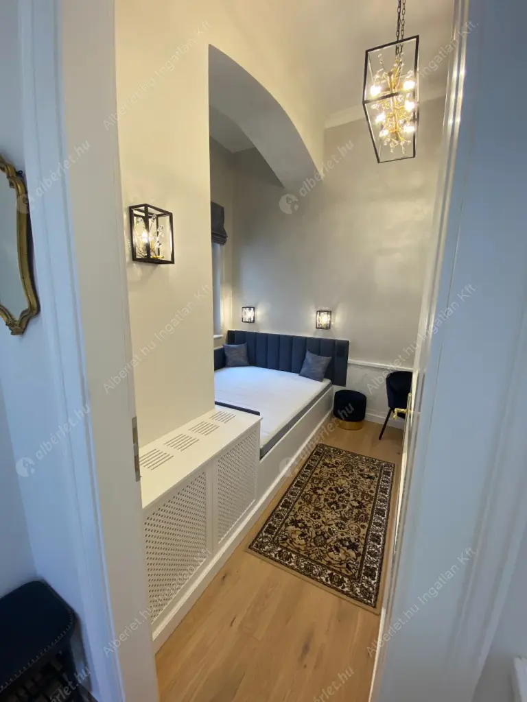 Kiadó albérlet 990000 Ft/hó áron: Budapest, I. kerület  Országház utca. Mérete: 47 nm, 1 szobás | Alberlet.hu - 6638573