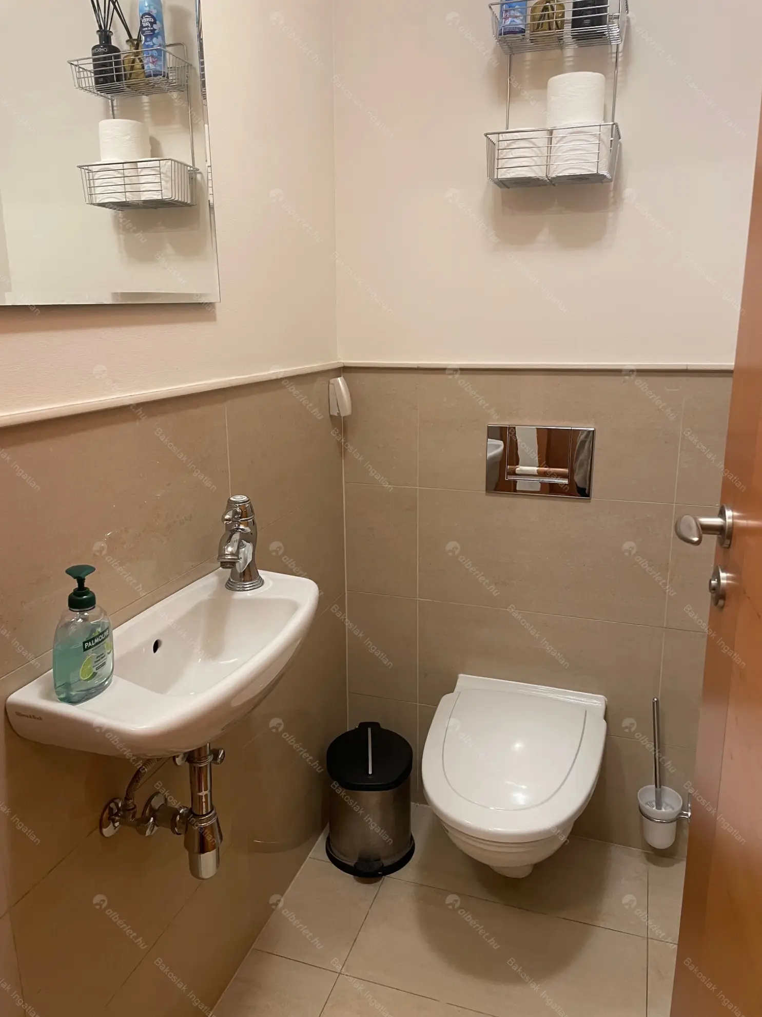 Kiadó albérlet 539000 Ft/hó áron: Budapest, I. kerület  Országház utca. Mérete: 63 nm, 2 szobás | Alberlet.hu - 6604626