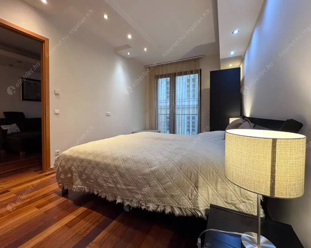 Kiadó albérlet 487000 Ft/hó áron: Budapest, I. kerület  Országház utca. Mérete: 63 nm, 2 szobás | Alberlet.hu - 6606070