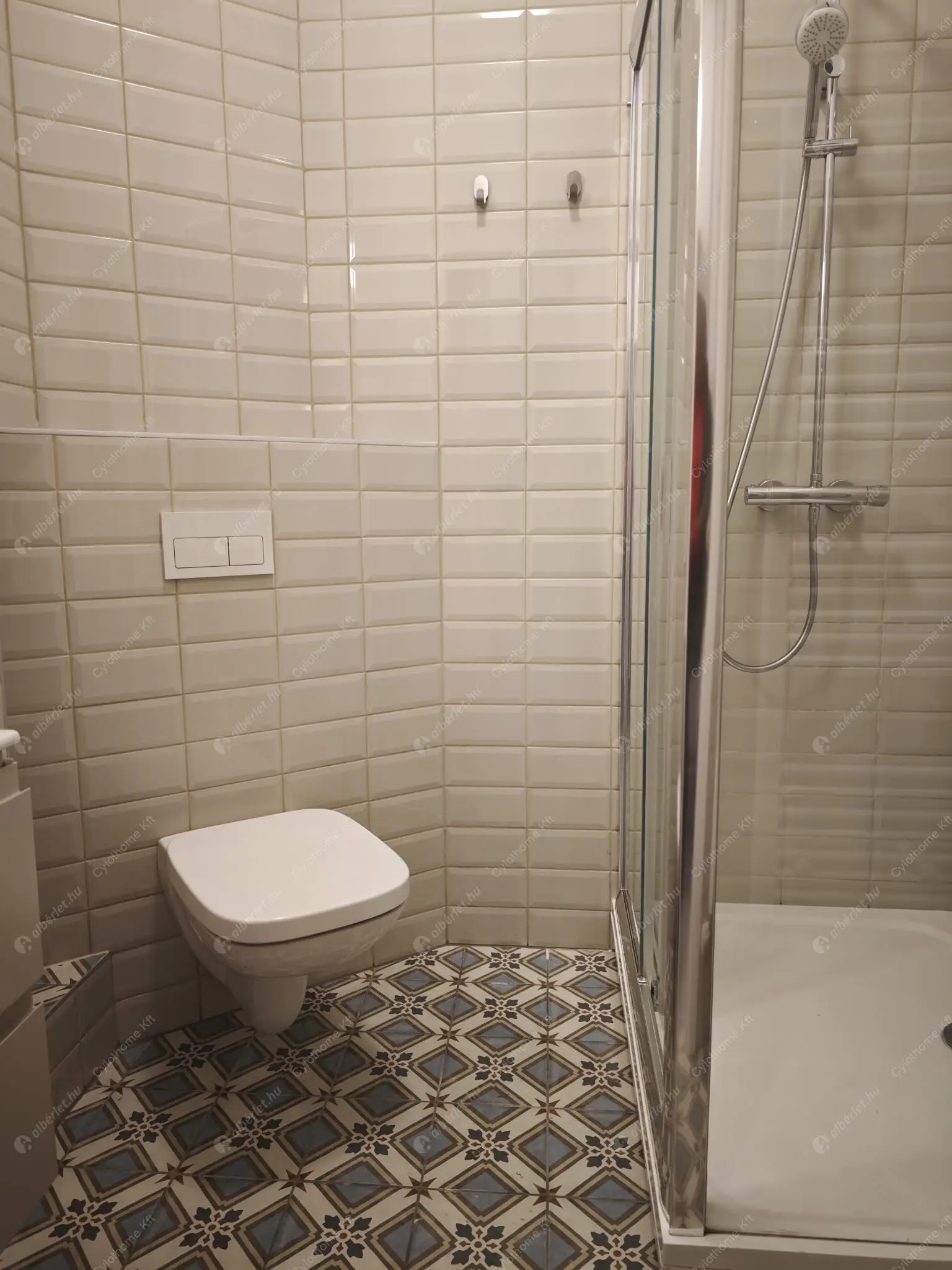 Kiadó albérlet 458000 Ft/hó áron: Budapest, I. kerület  Ostrom utca. Mérete: 80 nm, 3 szobás | Alberlet.hu - 6596666