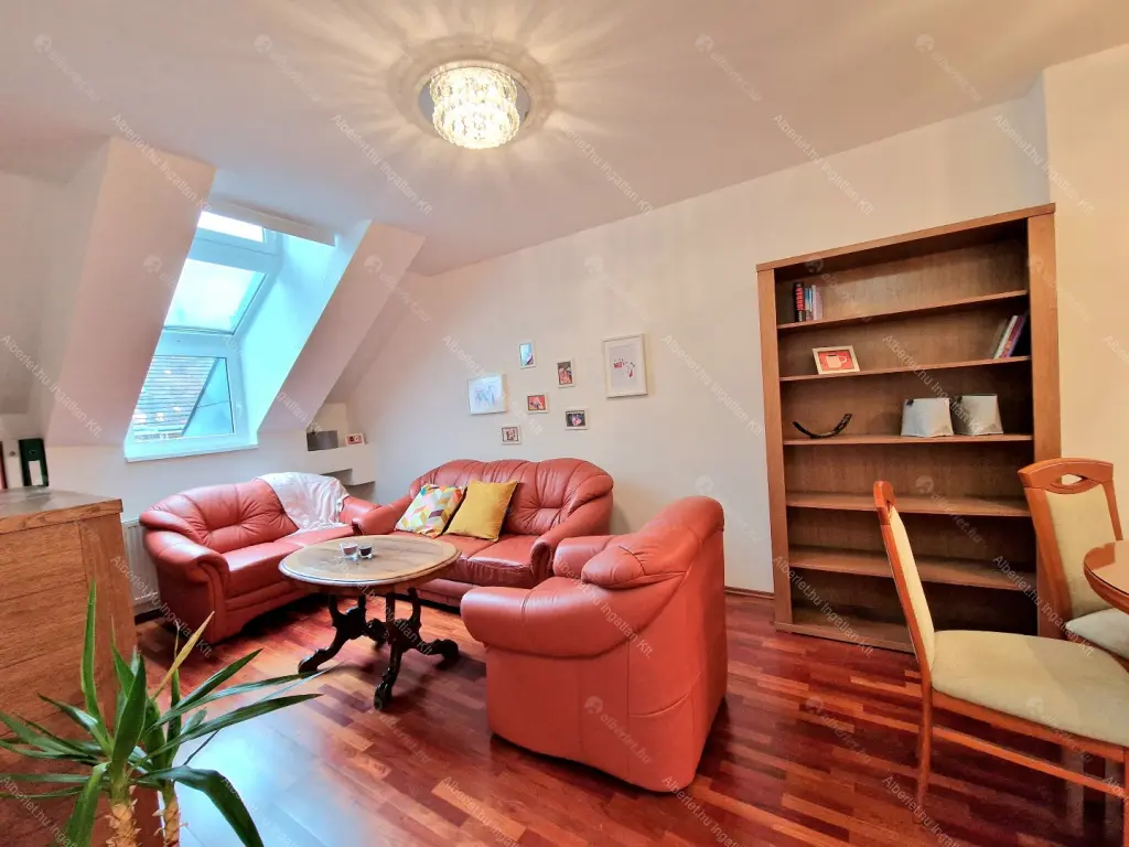 Kiadó albérlet 250000 Ft/hó áron: Budapest, I. kerület  Pálya utca. Mérete: 50 nm, 2 szobás | Alberlet.hu - 6703516