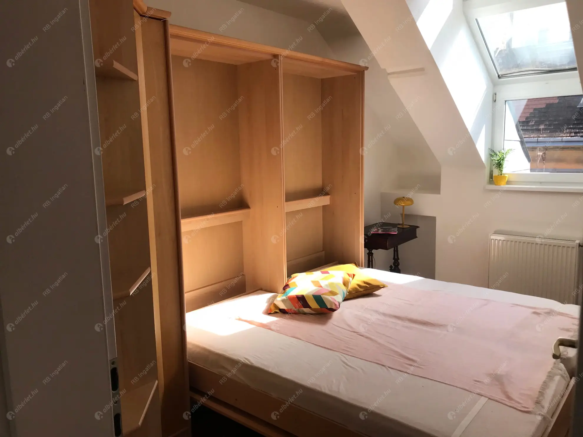 Kiadó albérlet 270000 Ft/hó áron: Budapest, I. kerület  Pálya utca. Mérete: 50 nm, 2 szobás | Alberlet.hu - 6621260