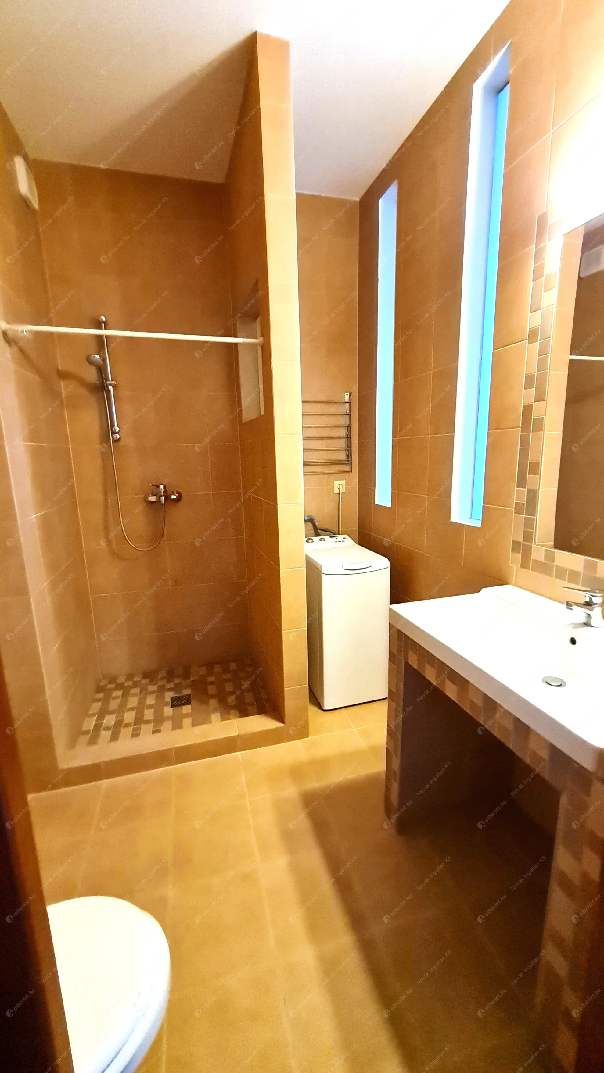 Kiadó albérlet 310000 Ft/hó áron: Budapest, I. kerület  Pauler utca. Mérete: 53 nm, 2 szobás | Alberlet.hu - 6620727