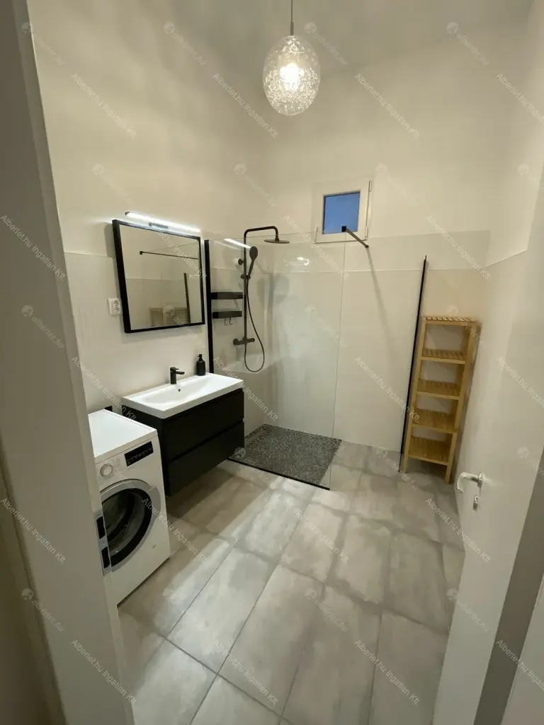 Kiadó albérlet 295000 Ft/hó áron: Budapest, I. kerület  Pauler utca. Mérete: 55 nm, 2 szobás | Alberlet.hu - 6679322