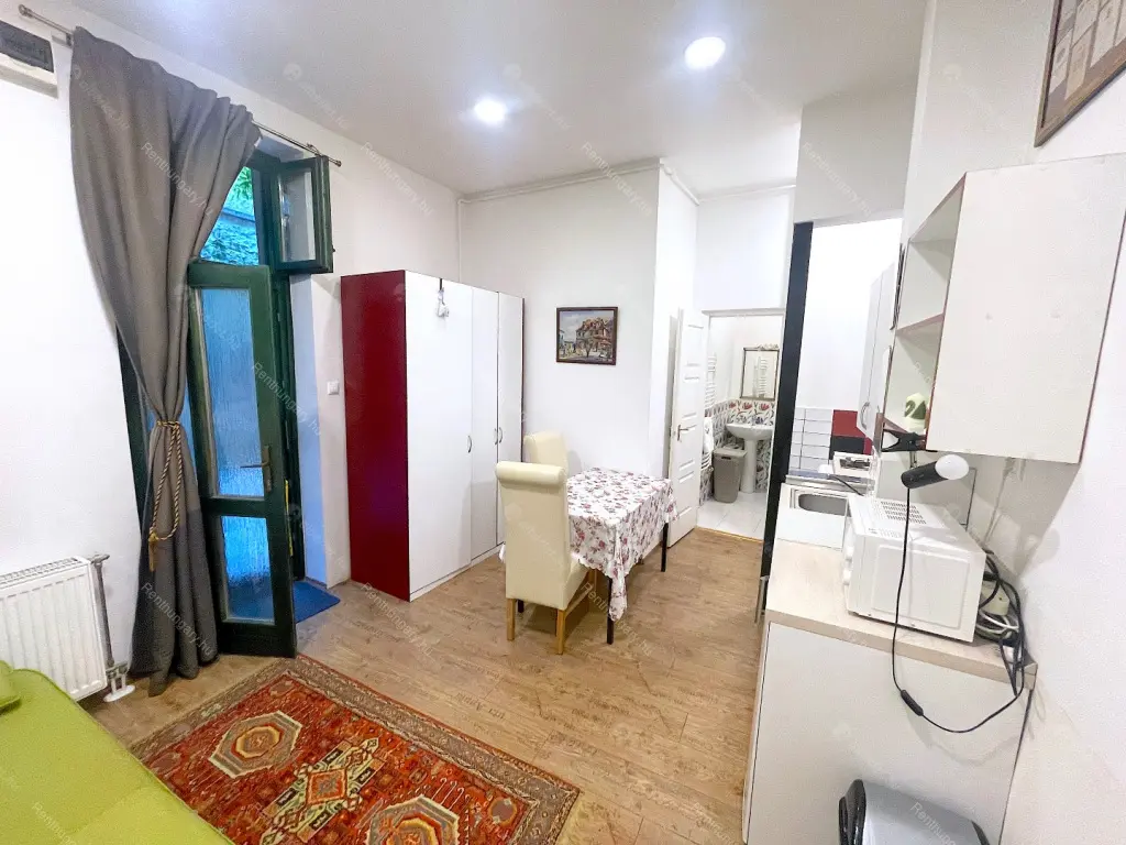 Kiadó albérlet 155000 Ft/hó áron: Budapest, I. kerület  Ponty utca. Mérete: 26 nm, 1 szobás | Alberlet.hu - 6641390