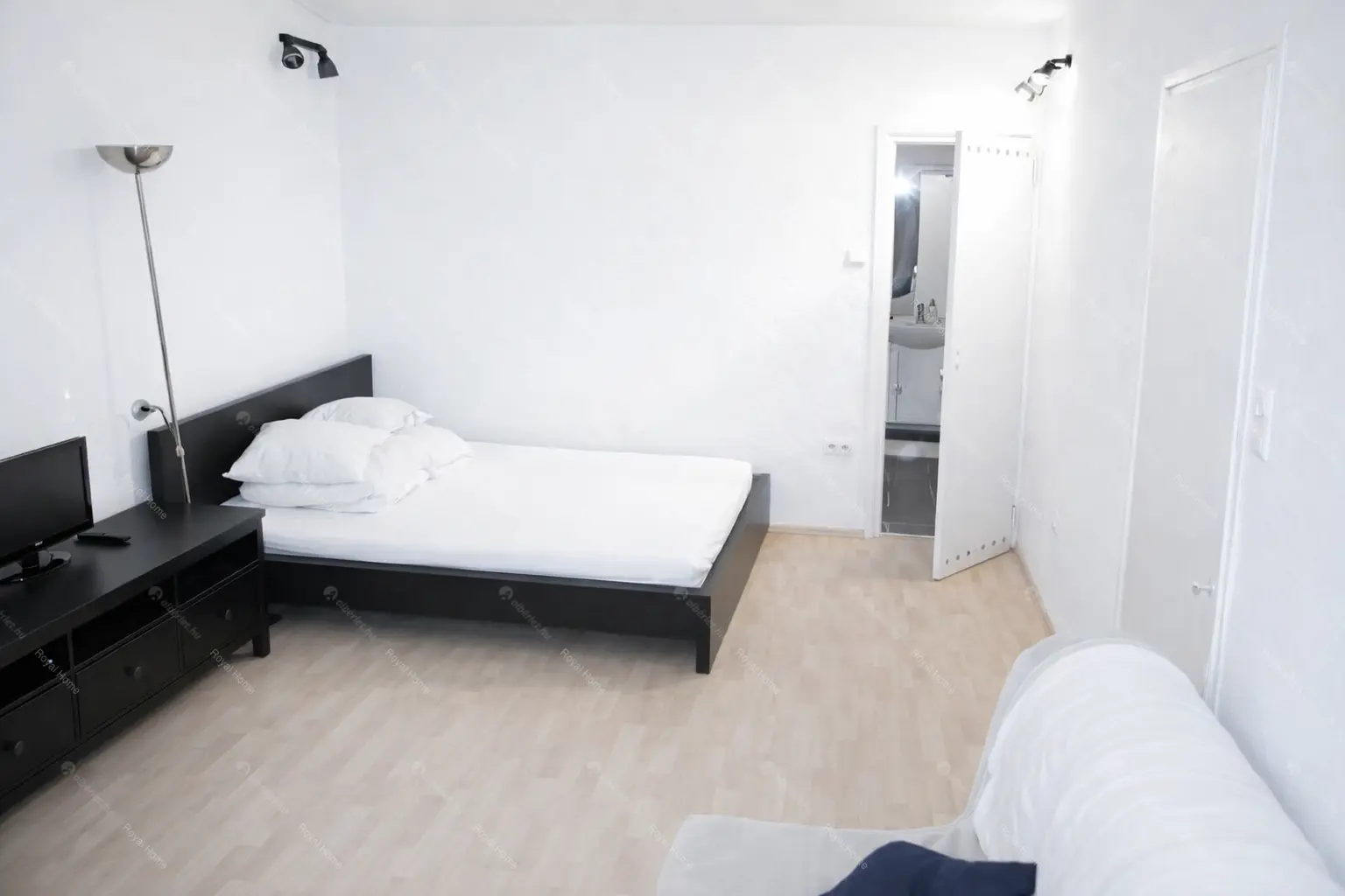 Kiadó albérlet 235000 Ft/hó áron: Budapest, I. kerület  Ponty utca. Mérete: 36 nm, 1 szobás | Alberlet.hu - 6662863