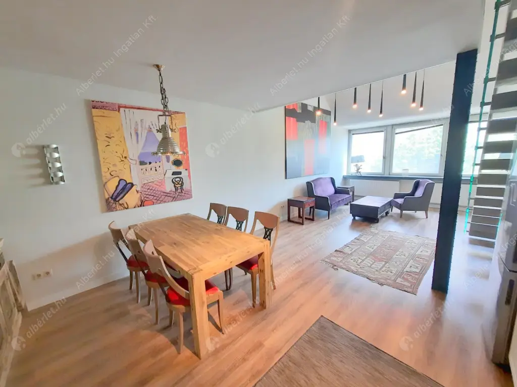 Kiadó albérlet 656000 Ft/hó áron: Budapest, I. kerület  Szentháromság tér. Mérete: 78 nm, 2 szobás | Alberlet.hu - 6625334