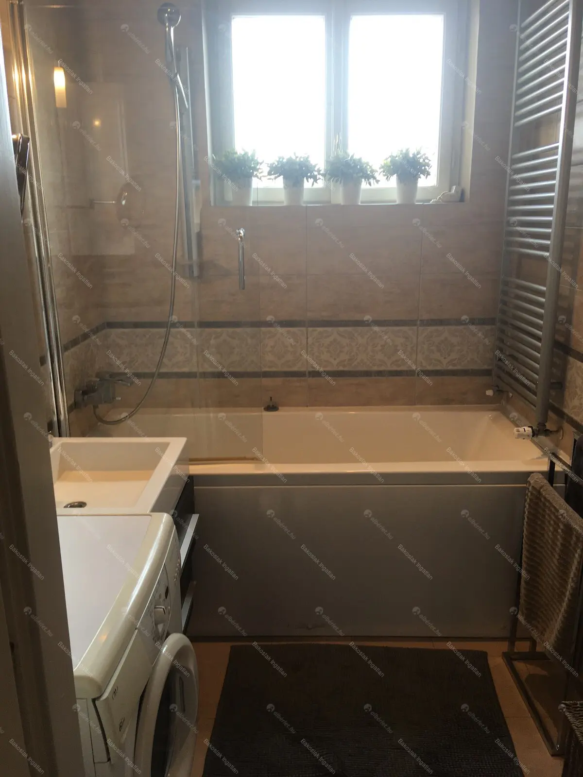 Kiadó albérlet 568000 Ft/hó áron: Budapest, I. kerület  Toldy Ferenc utca. Mérete: 100 nm, 3 szobás | Alberlet.hu - 6650456