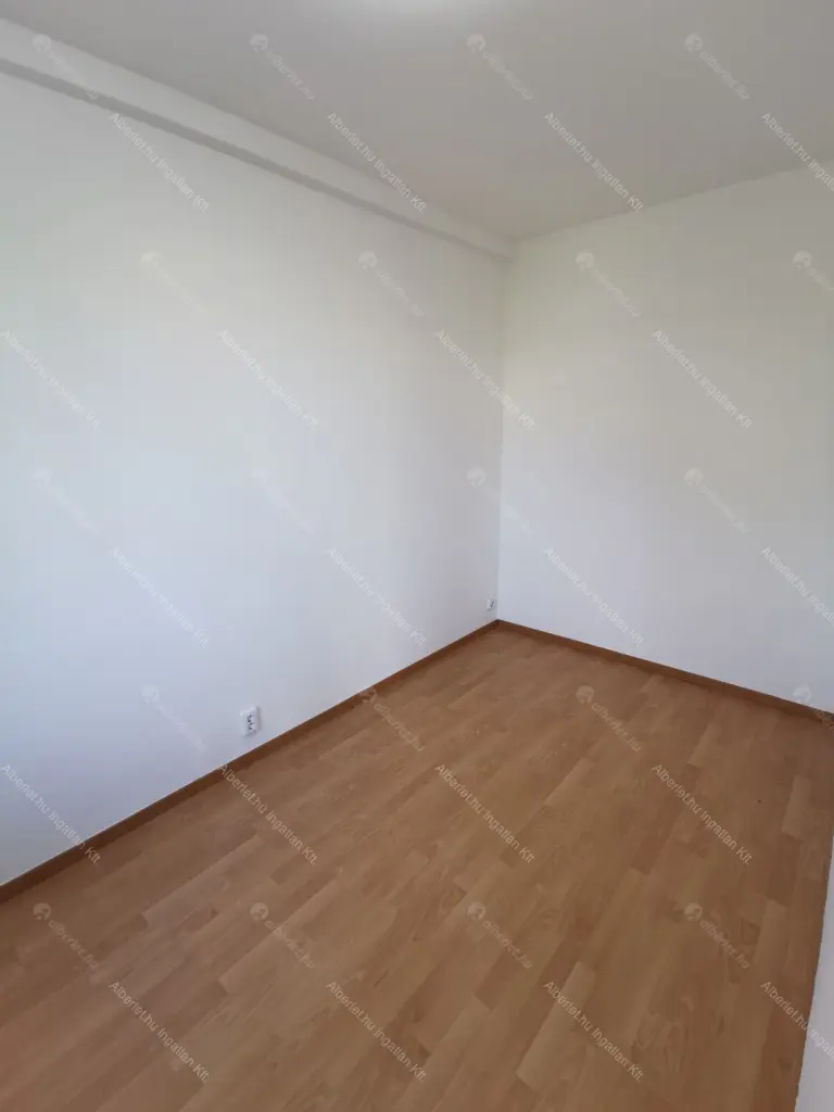 Kiadó albérlet 295000 Ft/hó áron: Budapest, I. kerület  Toldy Ferenc utca. Mérete: 72 nm, 2 szobás | Alberlet.hu - 6703743