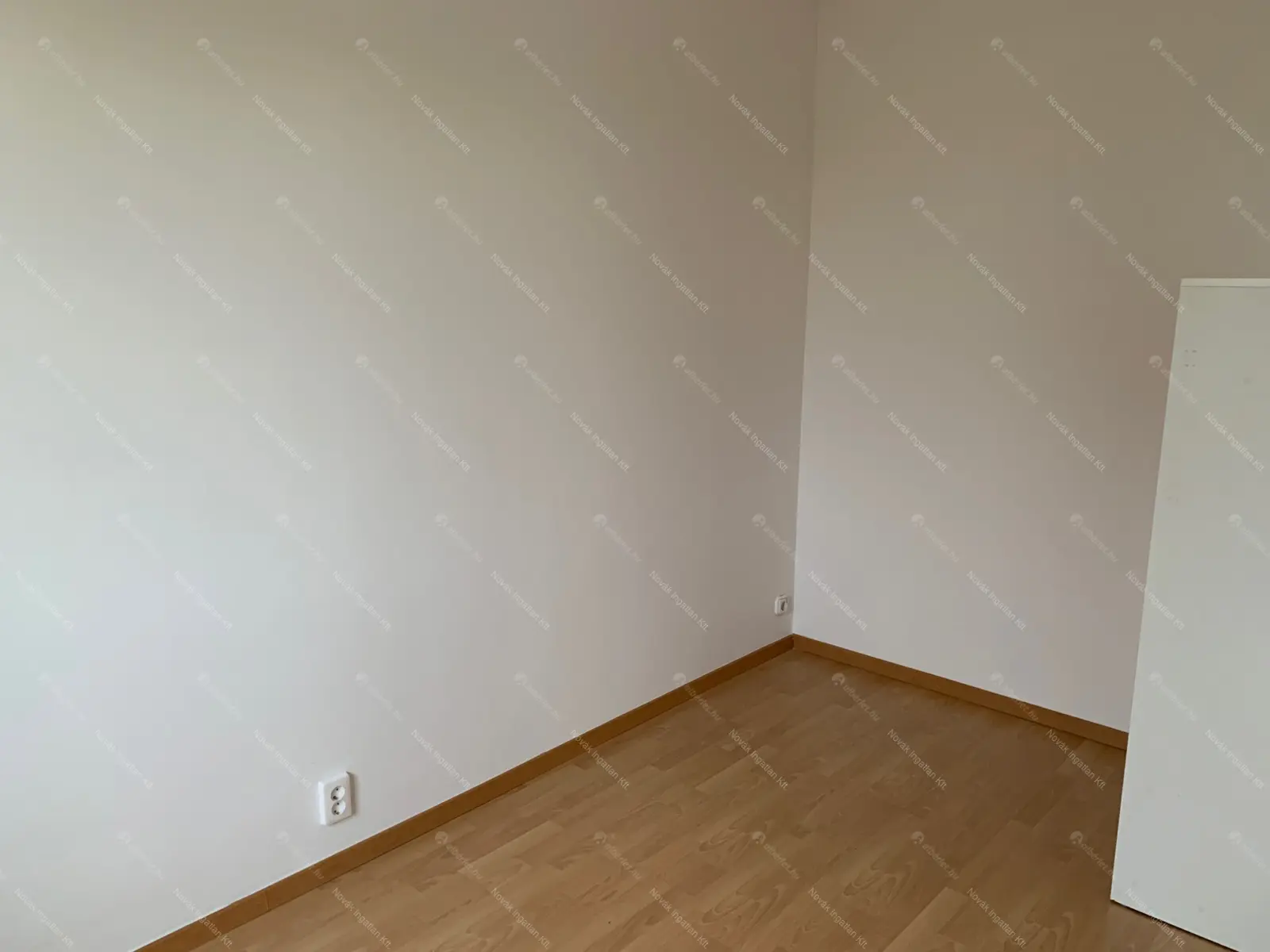 Kiadó albérlet 295000 Ft/hó áron: Budapest, I. kerület  Toldy Ferenc utca. Mérete: 73 nm, 3 szobás | Alberlet.hu - 6692710