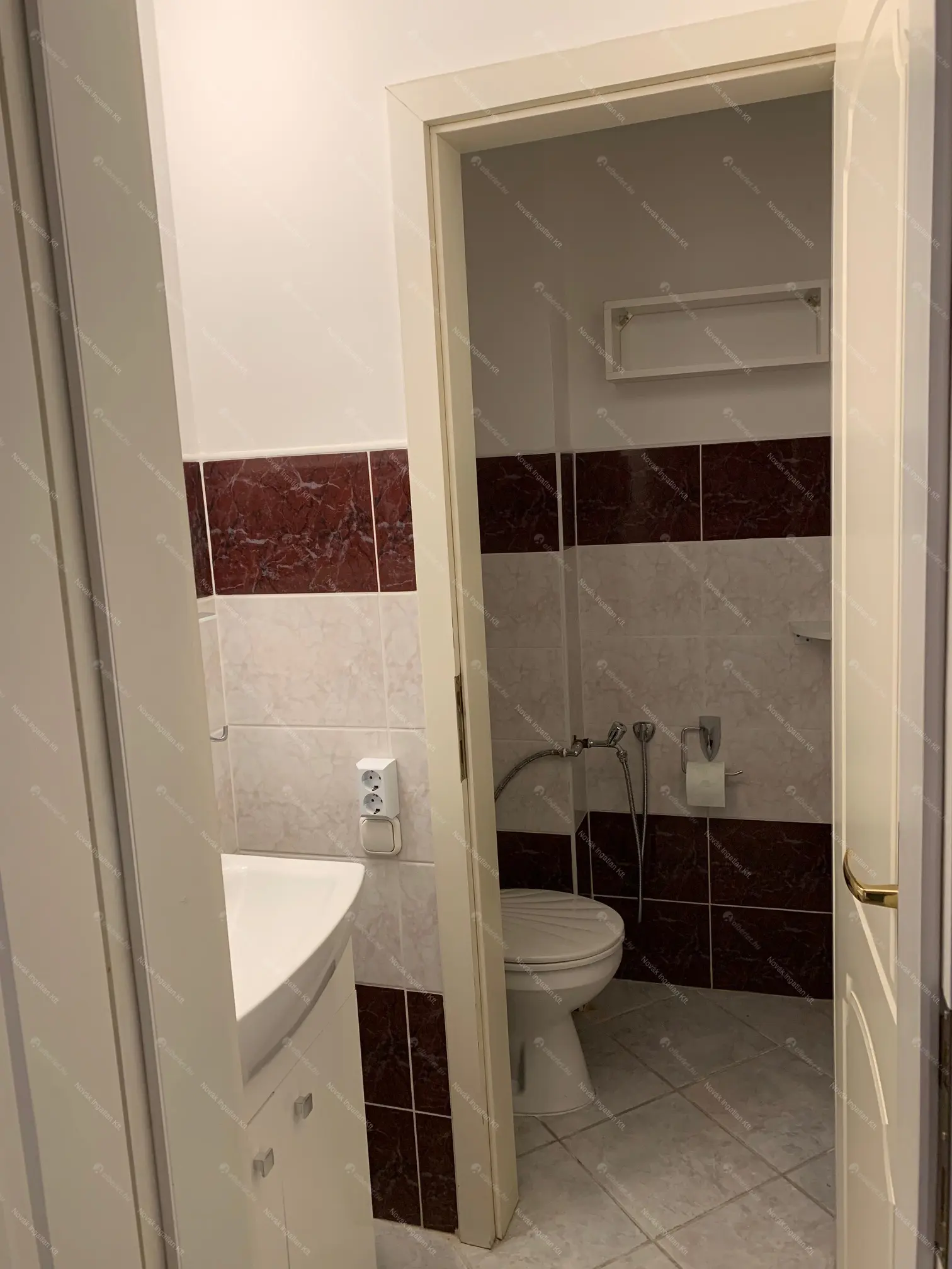 Kiadó albérlet 295000 Ft/hó áron: Budapest, I. kerület  Toldy Ferenc utca. Mérete: 73 nm, 3 szobás | Alberlet.hu - 6692713