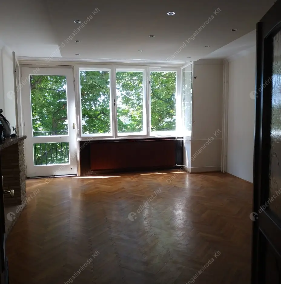 Kiadó albérlet 430000 Ft/hó áron: Budapest, I. kerület  Úri utca. Mérete: 100 nm, 3 szobás | Alberlet.hu - 5051047