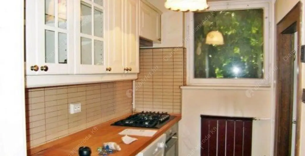 Kiadó albérlet 430000 Ft/hó áron: Budapest, I. kerület  Úri utca. Mérete: 100 nm, 3 szobás | Alberlet.hu - 5051049