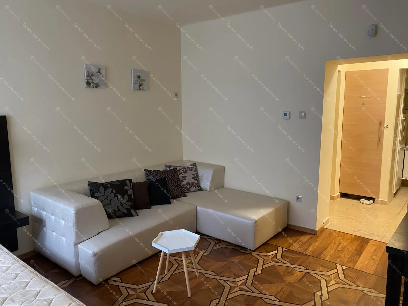 Kiadó albérlet 340000 Ft/hó áron: Budapest, I. kerület  Úri utca. Mérete: 30 nm, 1 szobás | Alberlet.hu - 6646734