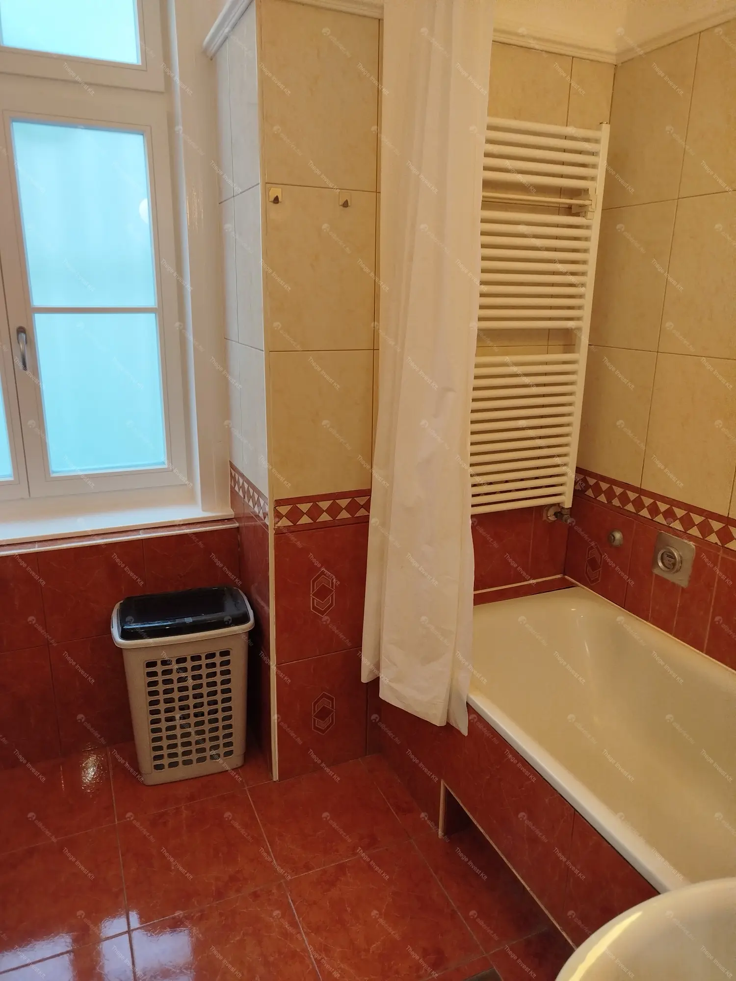 Kiadó albérlet 295000 Ft/hó áron: Budapest, I. kerület  Úri utca. Mérete: 75 nm, 1 szobás | Alberlet.hu - 6677595