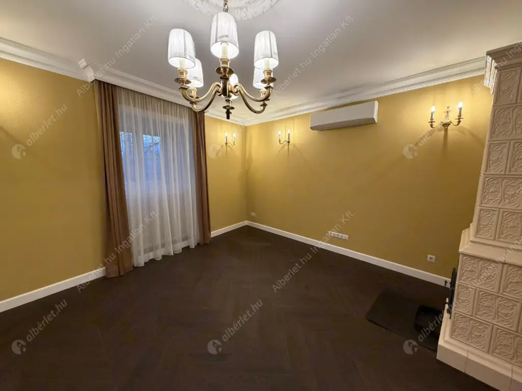 Kiadó albérlet 800000 Ft/hó áron: Budapest, I. kerület  Úri utca. Mérete: 75 nm, 2 szobás | Alberlet.hu - 6577987