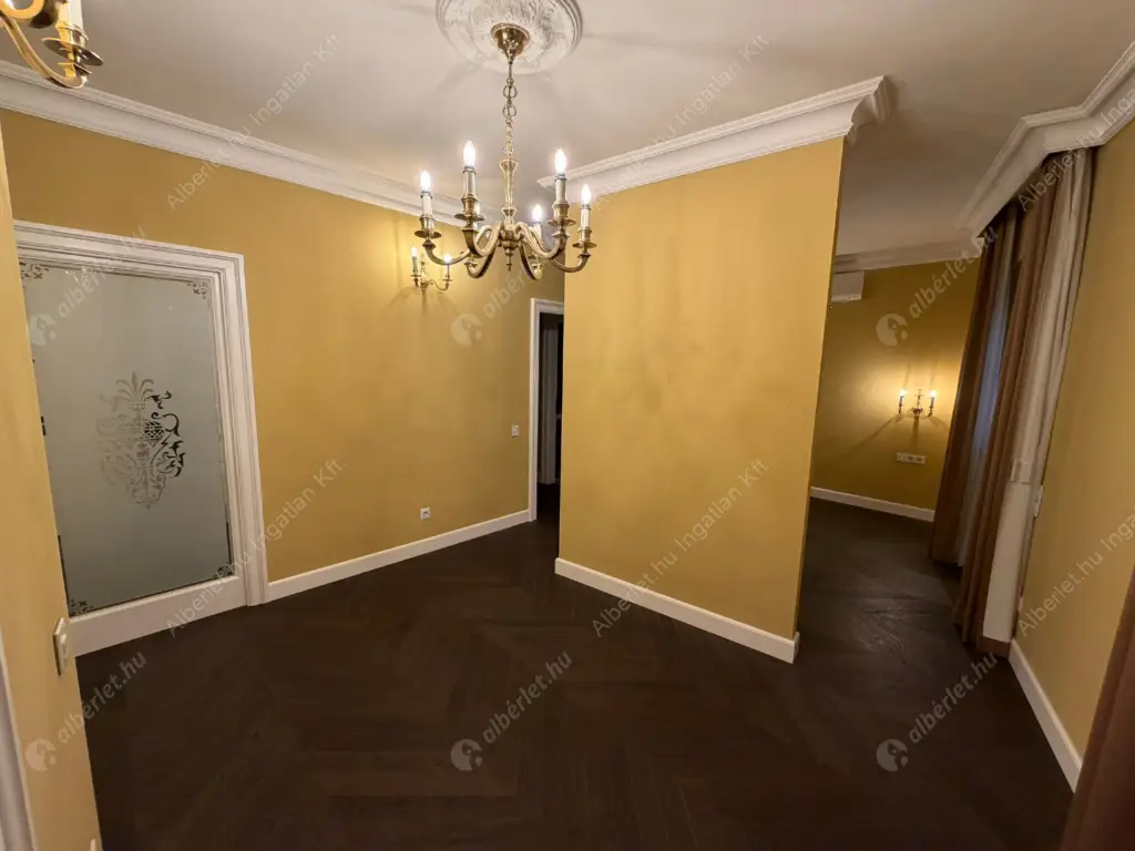 Kiadó albérlet 800000 Ft/hó áron: Budapest, I. kerület  Úri utca. Mérete: 75 nm, 2 szobás | Alberlet.hu - 6577990
