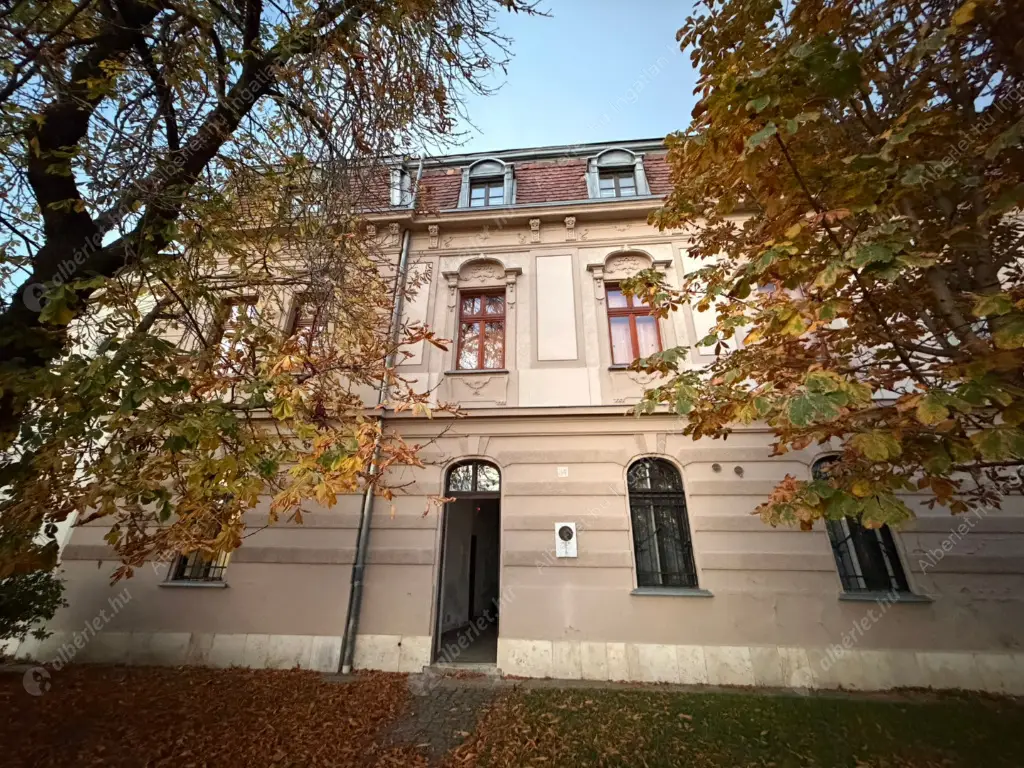 Kiadó albérlet 800000 Ft/hó áron: Budapest, I. kerület  Úri utca. Mérete: 75 nm, 2 szobás | Alberlet.hu - 6578001