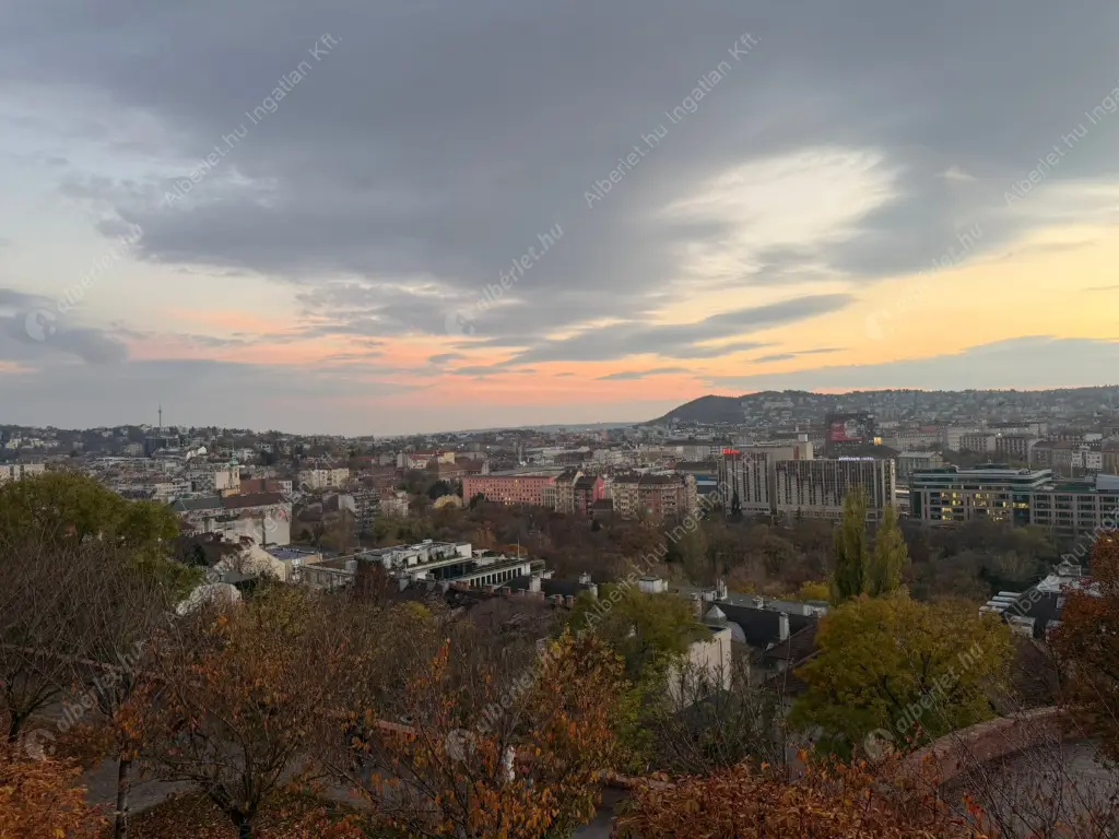 Kiadó albérlet 800000 Ft/hó áron: Budapest, I. kerület  Úri utca. Mérete: 75 nm, 2 szobás | Alberlet.hu - 6578003
