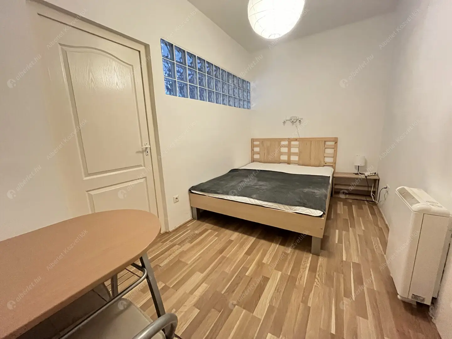 Kiadó albérlet 160000 Ft/hó áron: Budapest, I. kerület  Várfok utca. Mérete: 26 nm, 1 szobás | Alberlet.hu - 6571568