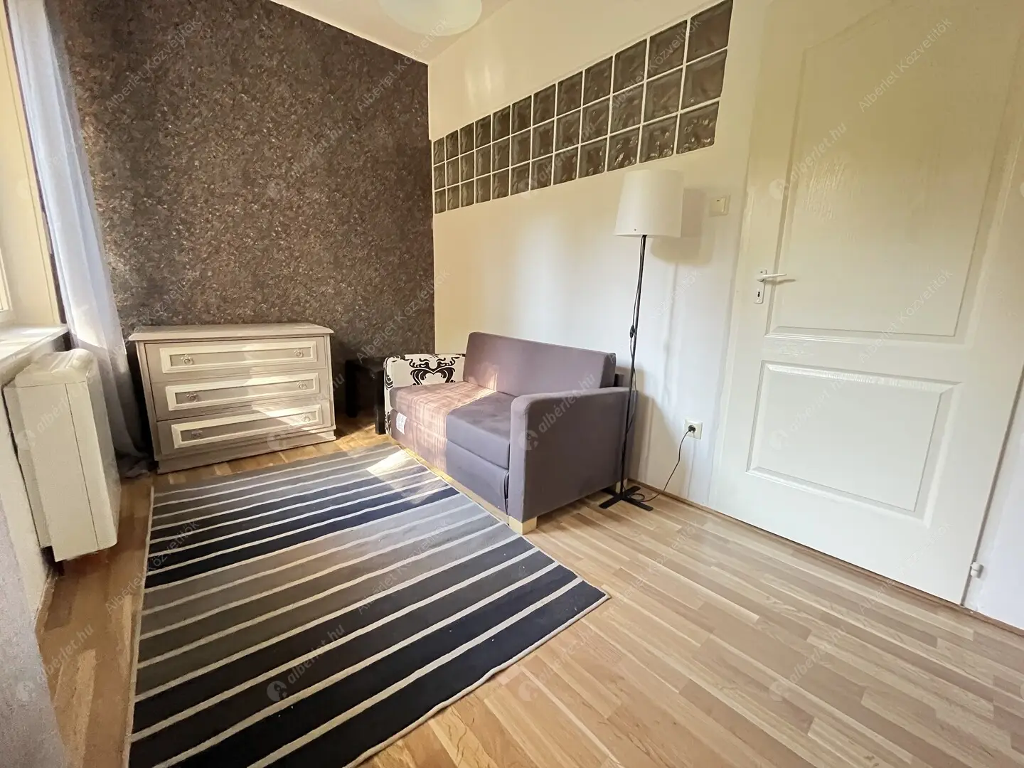 Kiadó albérlet 160000 Ft/hó áron: Budapest, I. kerület  Várfok utca. Mérete: 26 nm, 1 szobás | Alberlet.hu - 6571572