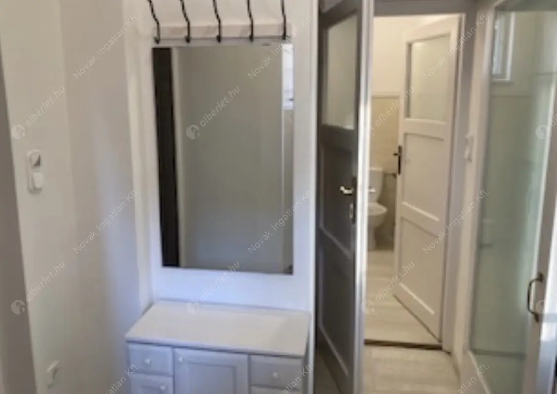 Kiadó albérlet 250000 Ft/hó áron: Budapest, I. kerület  Várfok utca. Mérete: 40 nm, 1 szobás | Alberlet.hu - 6600588