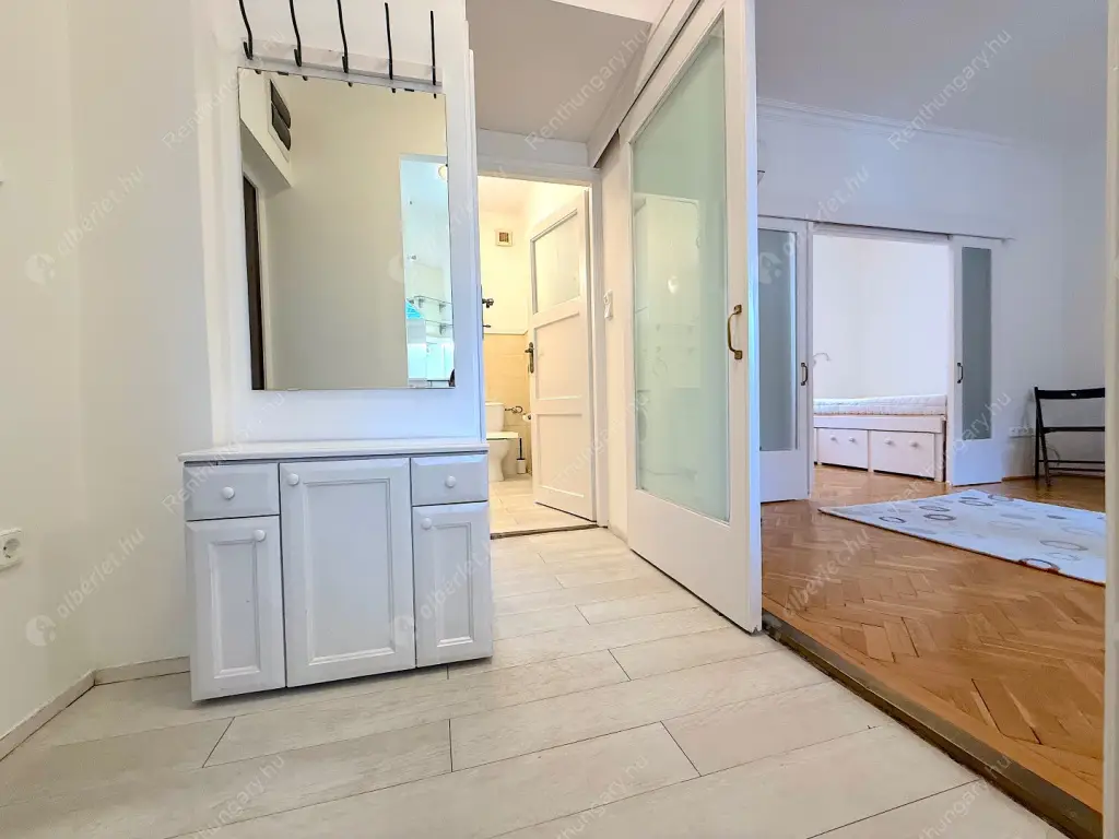 Kiadó albérlet 250000 Ft/hó áron: Budapest, I. kerület  Várfok utca. Mérete: 45 nm, 1 szobás | Alberlet.hu - 6606230