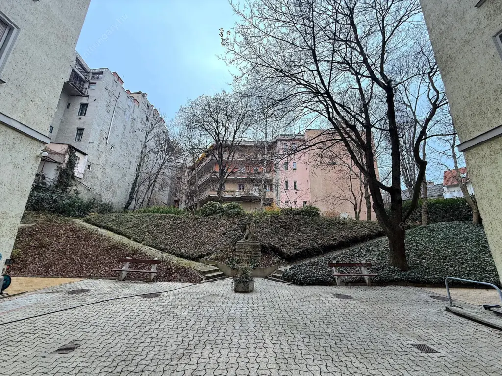 Kiadó albérlet 250000 Ft/hó áron: Budapest, I. kerület  Várfok utca. Mérete: 45 nm, 1 szobás | Alberlet.hu - 6606235