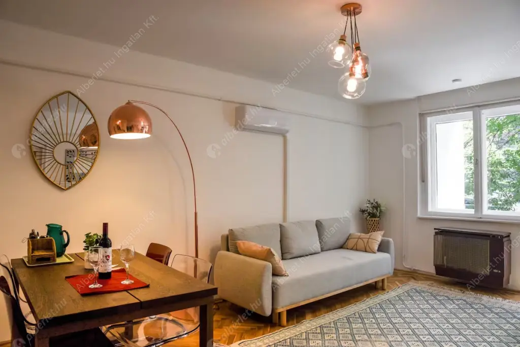 Kiadó albérlet 430000 Ft/hó áron: Budapest, I. kerület  Várfok utca. Mérete: 70 nm, 2 szobás | Alberlet.hu - 6634539