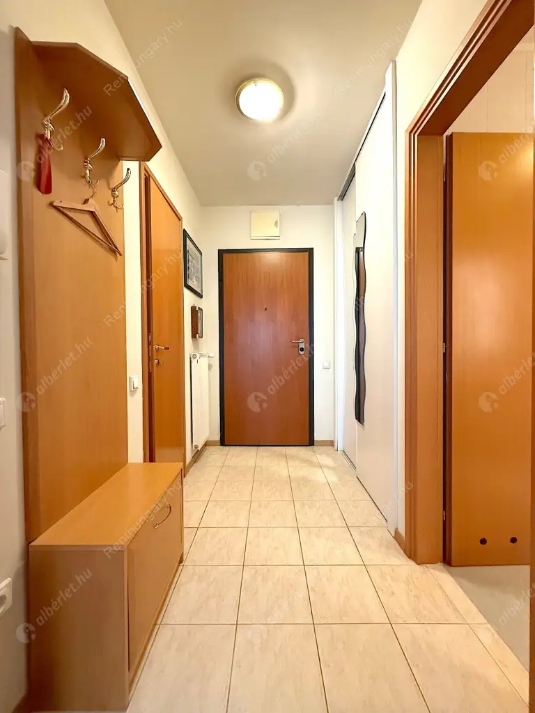 Kiadó albérlet 400000 Ft/hó áron: Budapest, I. kerület  Zsolt utca. Mérete: 55 nm, 2 szobás | Alberlet.hu - 6612380