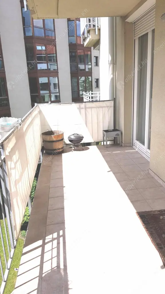 Kiadó albérlet 599000 Ft/hó áron: Budapest, I. kerület  Zsolt utca. Mérete: 80 nm, 3 szobás | Alberlet.hu - 6615522