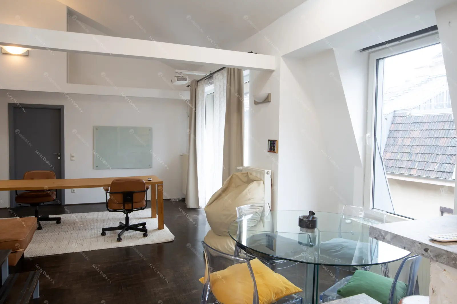 Kiadó albérlet 585000 Ft/hó áron: Budapest, I. kerület  Zsolt utca. Mérete: 88 nm, 4 szobás | Alberlet.hu - 6659175