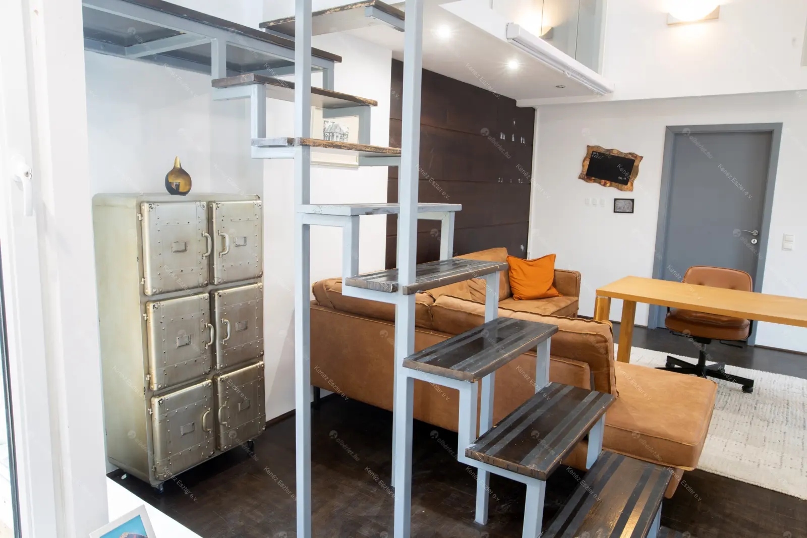 Kiadó albérlet 585000 Ft/hó áron: Budapest, I. kerület  Zsolt utca. Mérete: 88 nm, 4 szobás | Alberlet.hu - 6659176