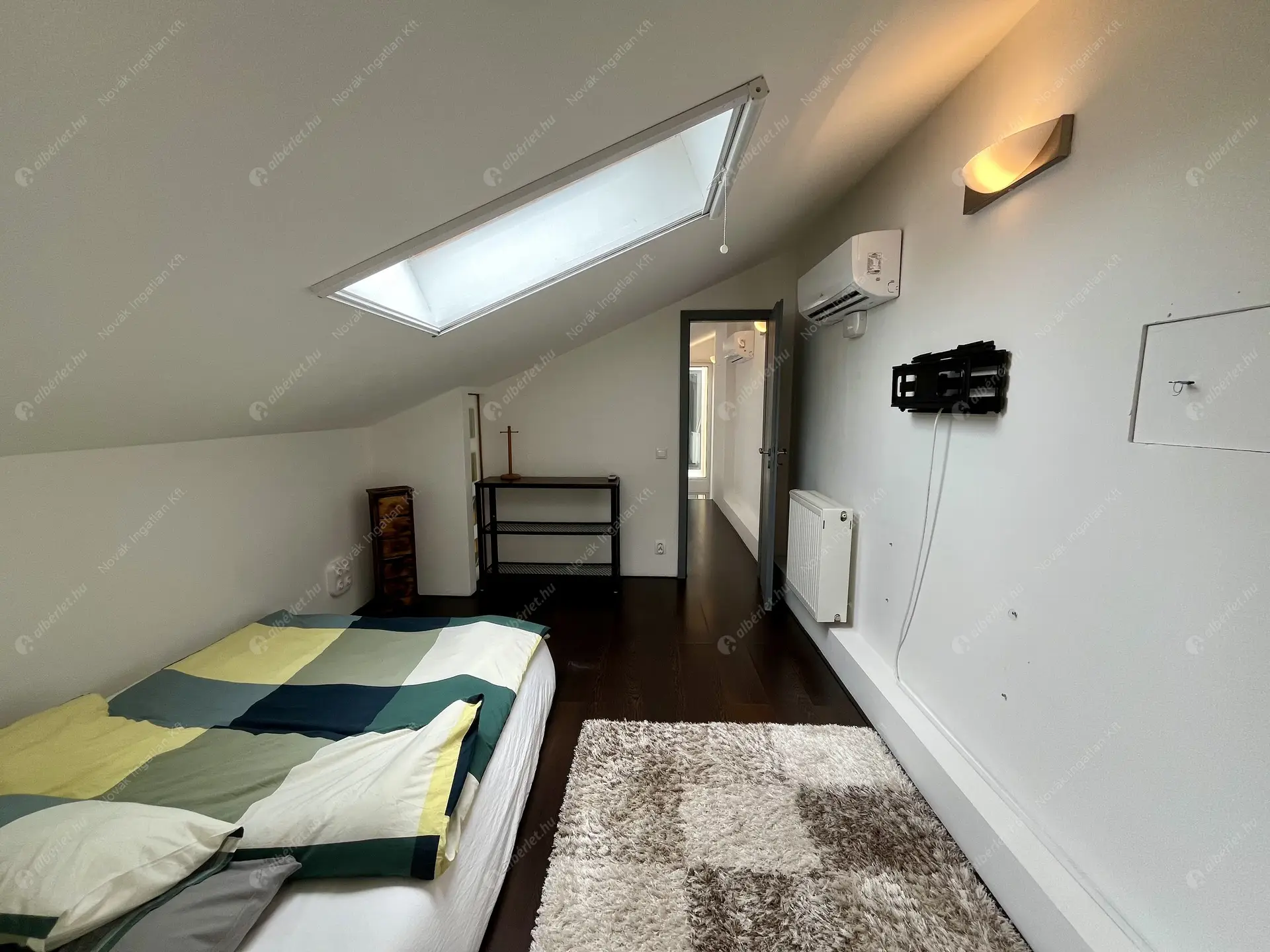 Kiadó albérlet 450000 Ft/hó áron: Budapest, I. kerület  Zsolt utca. Mérete: 90 nm, 4 szobás | Alberlet.hu - 6479454