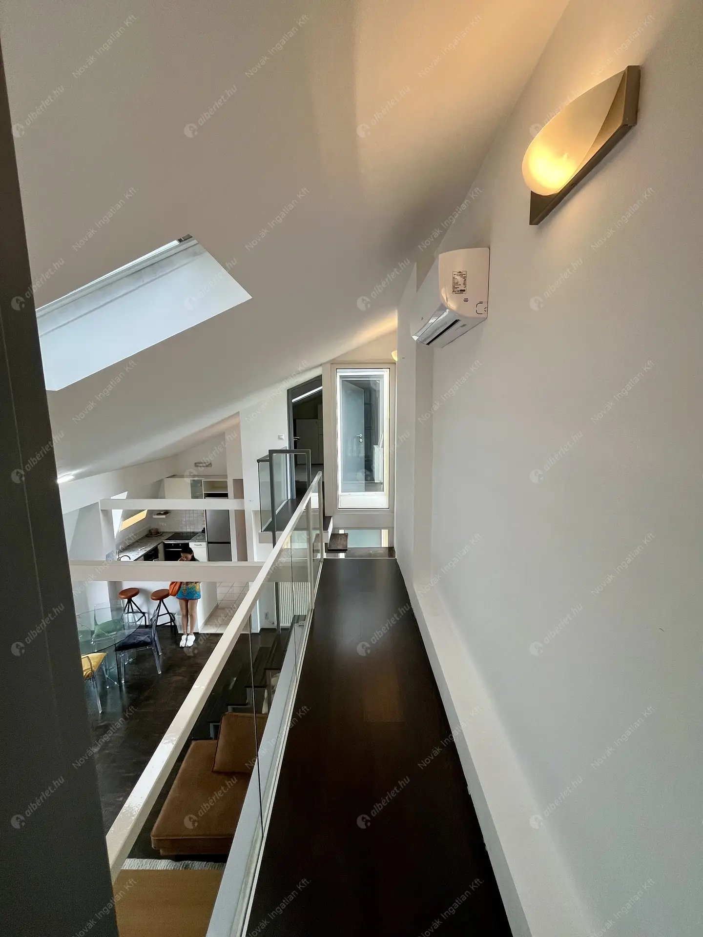 Kiadó albérlet 450000 Ft/hó áron: Budapest, I. kerület  Zsolt utca. Mérete: 90 nm, 4 szobás | Alberlet.hu - 6479455