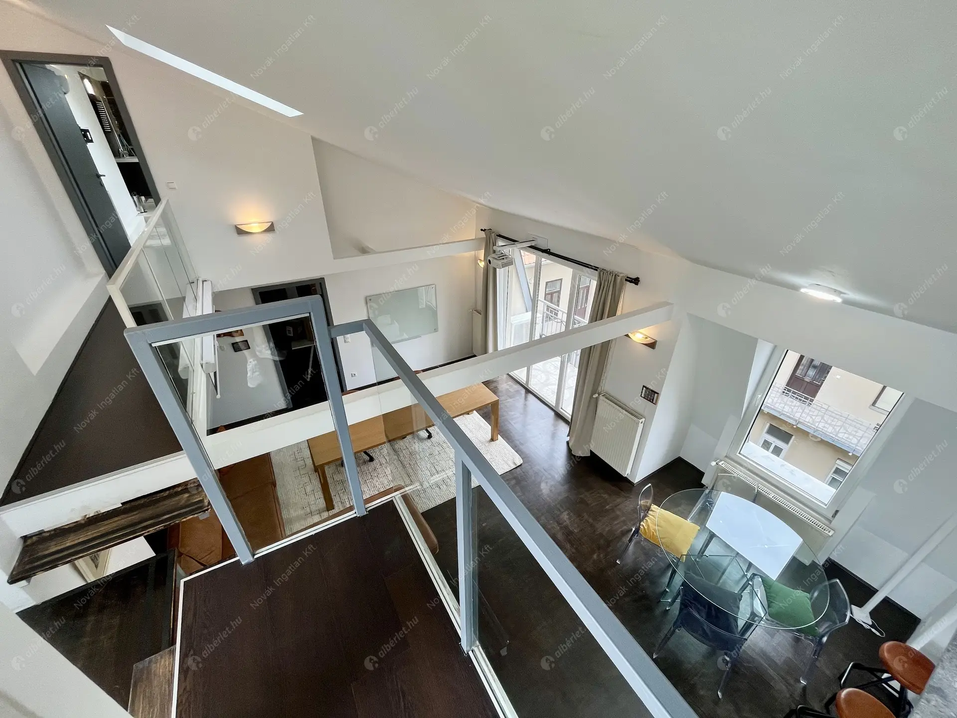 Kiadó albérlet 450000 Ft/hó áron: Budapest, I. kerület  Zsolt utca. Mérete: 90 nm, 4 szobás | Alberlet.hu - 6479458