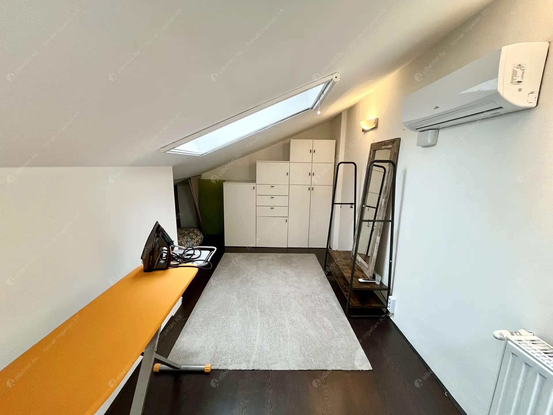 Kiadó albérlet 450000 Ft/hó áron: Budapest, I. kerület  Zsolt utca. Mérete: 90 nm, 4 szobás | Alberlet.hu - 6479459