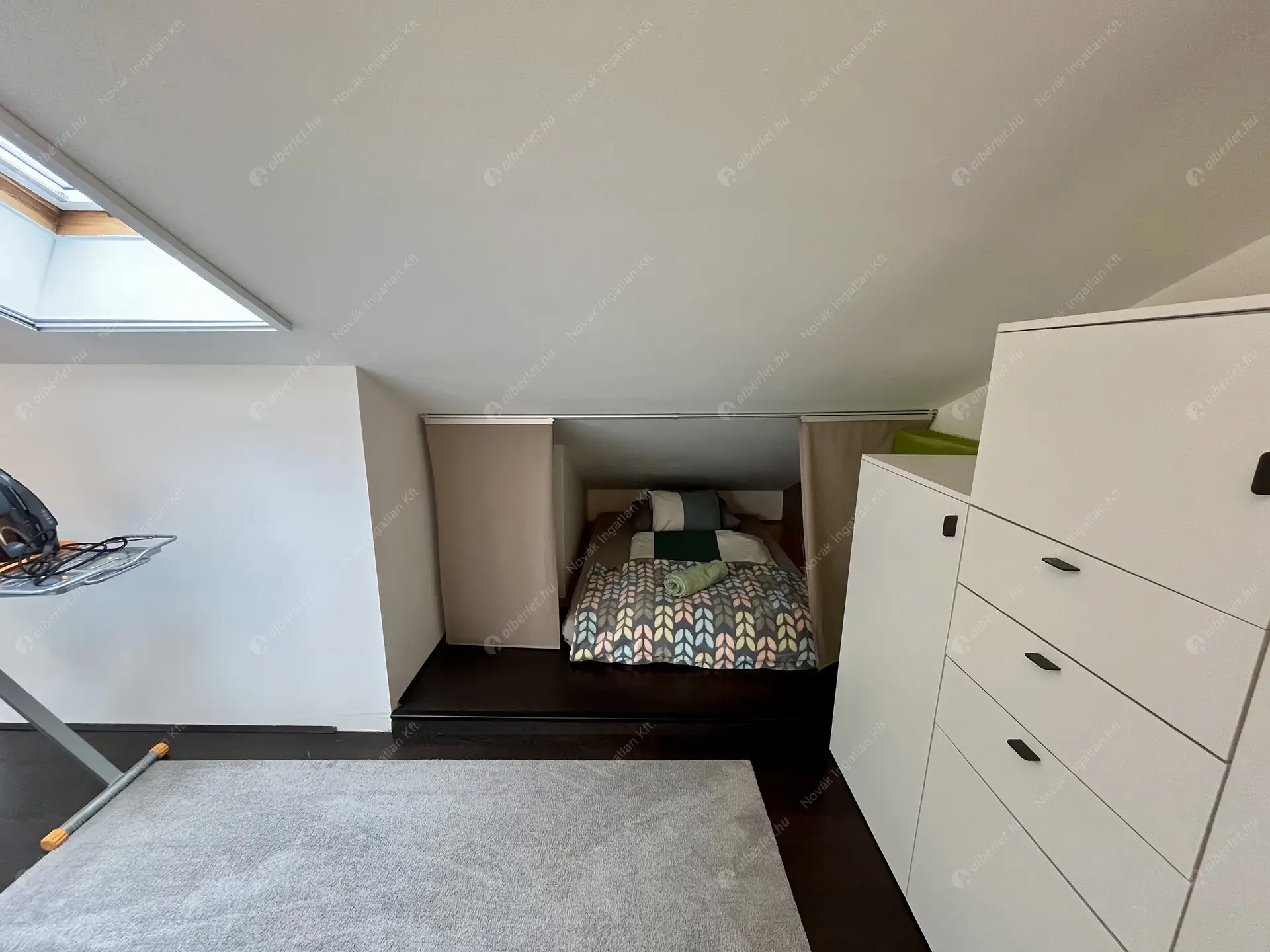 Kiadó albérlet 450000 Ft/hó áron: Budapest, I. kerület  Zsolt utca. Mérete: 90 nm, 4 szobás | Alberlet.hu - 6479462