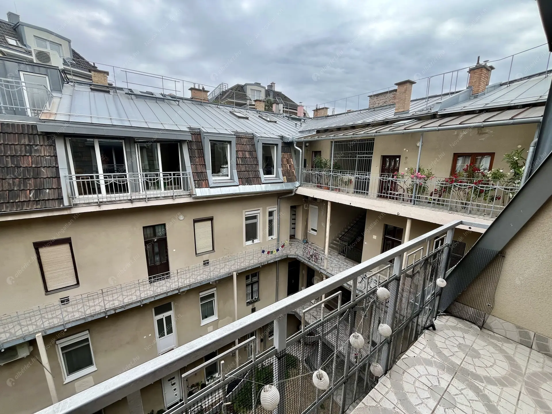 Kiadó albérlet 450000 Ft/hó áron: Budapest, I. kerület  Zsolt utca. Mérete: 90 nm, 4 szobás | Alberlet.hu - 6479466