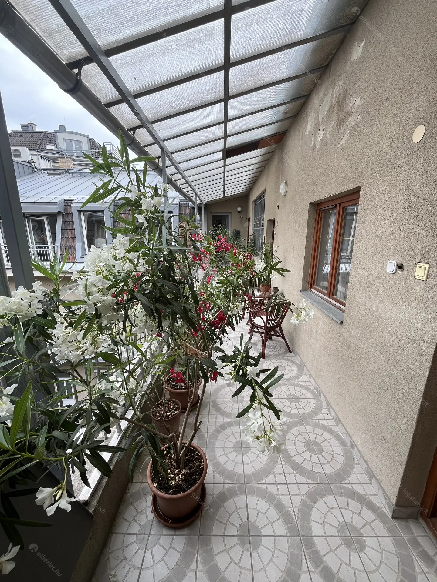 Kiadó albérlet 450000 Ft/hó áron: Budapest, I. kerület  Zsolt utca. Mérete: 90 nm, 4 szobás | Alberlet.hu - 6479468