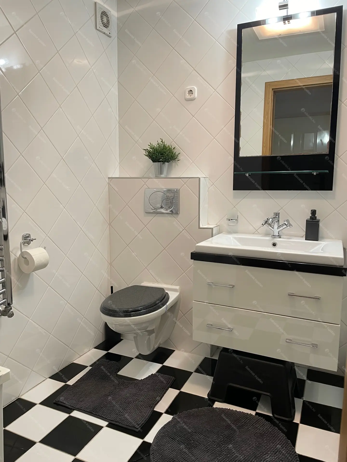 Kiadó albérlet 404000 Ft/hó áron: Budapest, II. kerület  Ady Endre utca. Mérete: 63 nm, 3 szobás | Alberlet.hu - 5806773