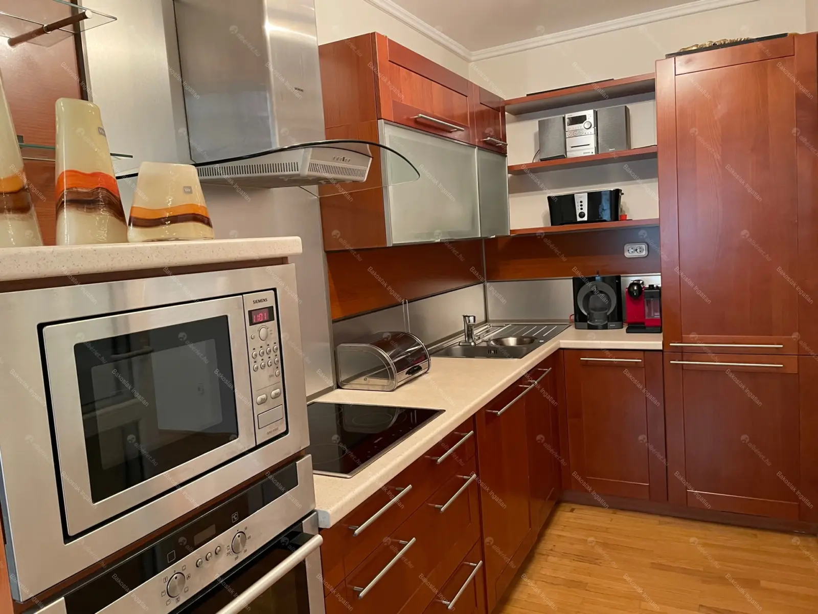 Kiadó albérlet 404000 Ft/hó áron: Budapest, II. kerület  Ady Endre utca. Mérete: 63 nm, 3 szobás | Alberlet.hu - 5806784