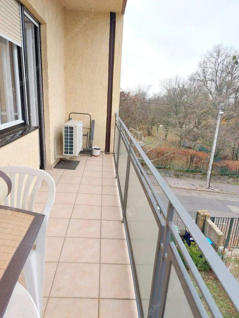 Kiadó albérlet 230000 Ft/hó áron: Budapest, II. kerület  Áfonya utca. Mérete: 53 nm, 1 szobás | Alberlet.hu - 6598945