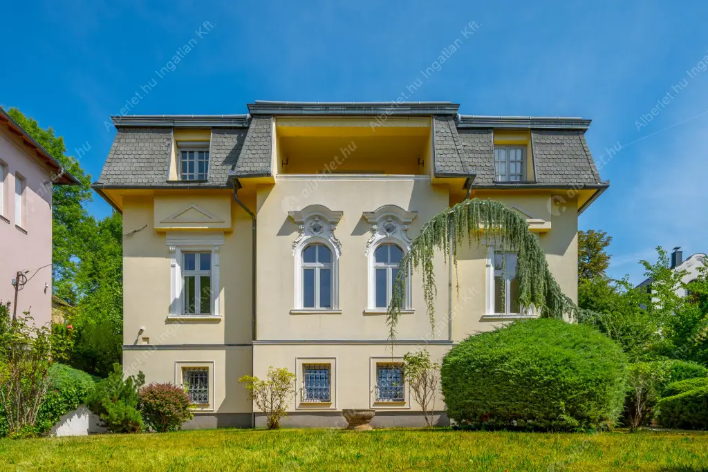 Kiadó albérlet 2900000 Ft/hó áron: Budapest, II. kerület  Áldás utca. Mérete: 638 nm, 20 szobás | Alberlet.hu - 6601953