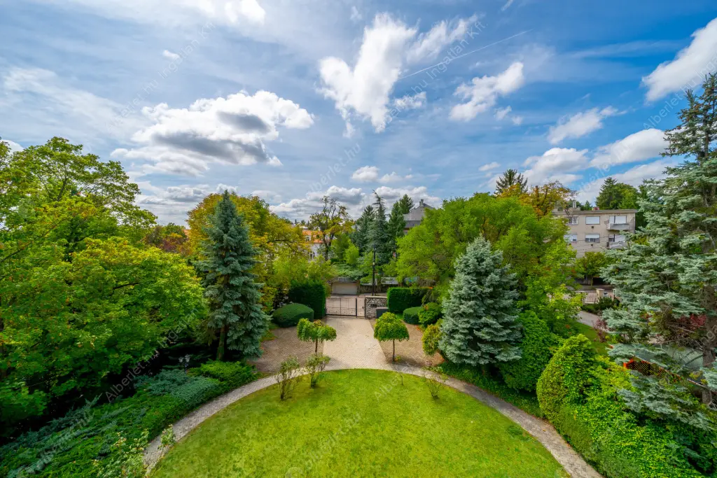 Kiadó albérlet 2900000 Ft/hó áron: Budapest, II. kerület  Áldás utca. Mérete: 638 nm, 20 szobás | Alberlet.hu - 6634143