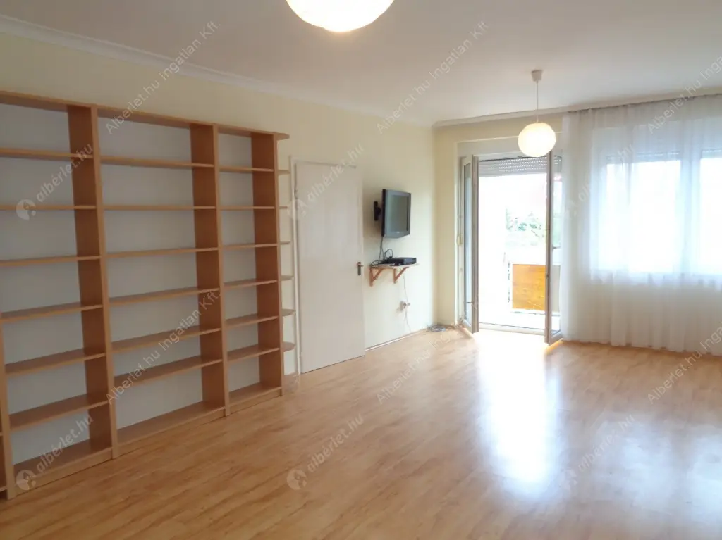 Kiadó albérlet 275000 Ft/hó áron: Budapest, II. kerület  Ali utca. Mérete: 72 nm, 2 szobás | Alberlet.hu - 6576675